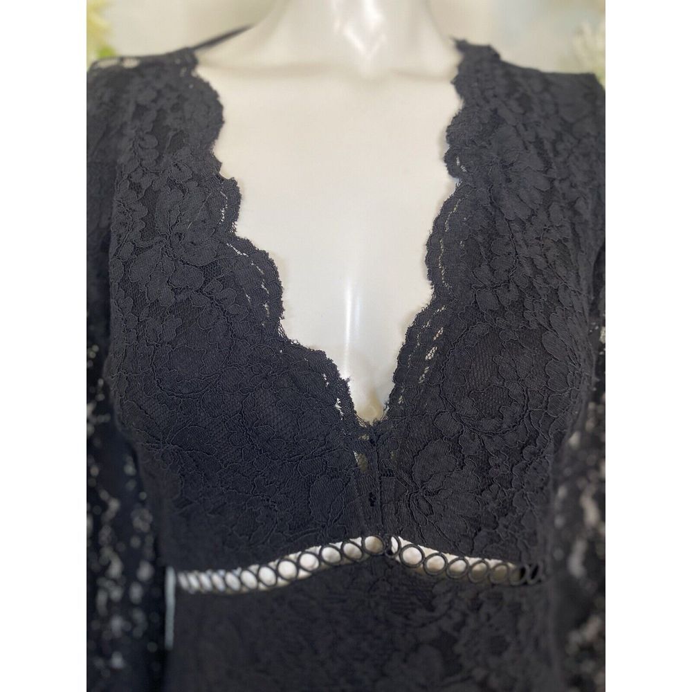 Express Scalloped Black Lace V Neck Mini Sheath Dress Large Party Cut Outs Vtg - Picture 14 of 16